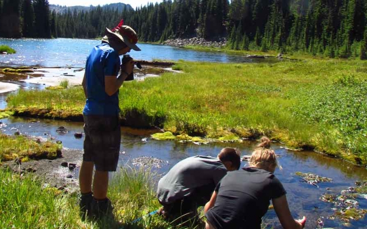 backpacking adventure for teens in oregon